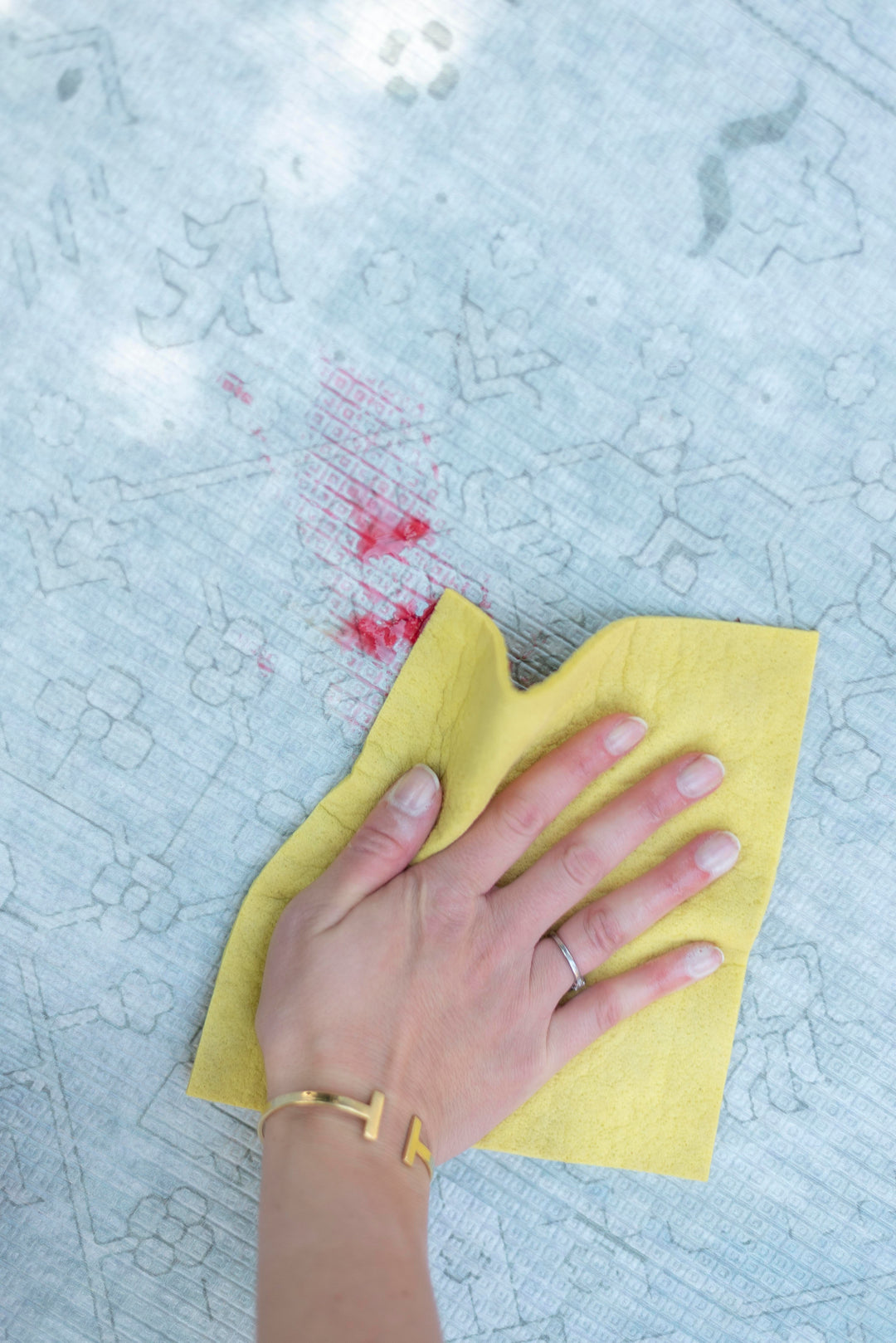 Alfombra antigolpes bebé: guía completa de compra