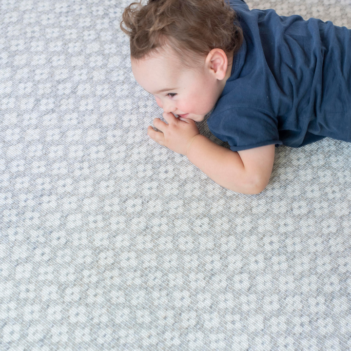 Playmat Alfombra Antigolpes Hojas y Puntos Rosa / Flores Lana