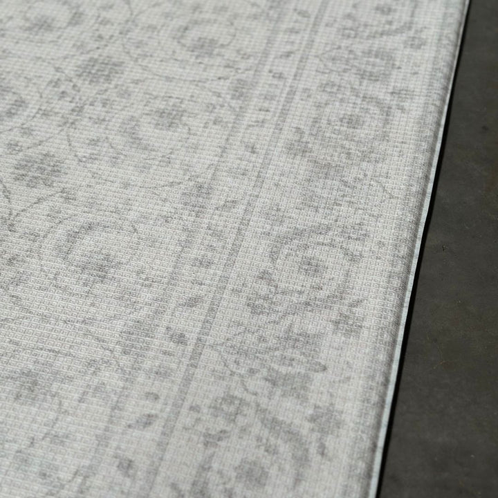 Playmat Enredaderas / Enredaderas Vintage Gris · Con detalle