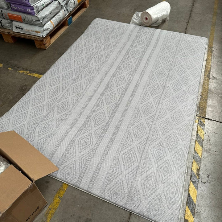 Playmat Amapolas / Líneas y Rombos Gris · Con detalle