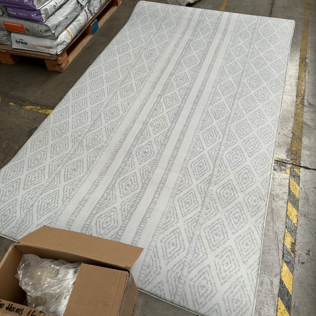 Playmat Amapolas / Líneas y Rombos Gris Verdoso XL · Con detalle