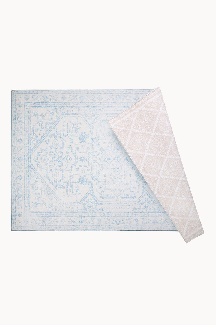 Playmat Bebé Antigolpe Reversible y Acolchado Persa Celeste / Hojas y Puntos Nude Kaleido 