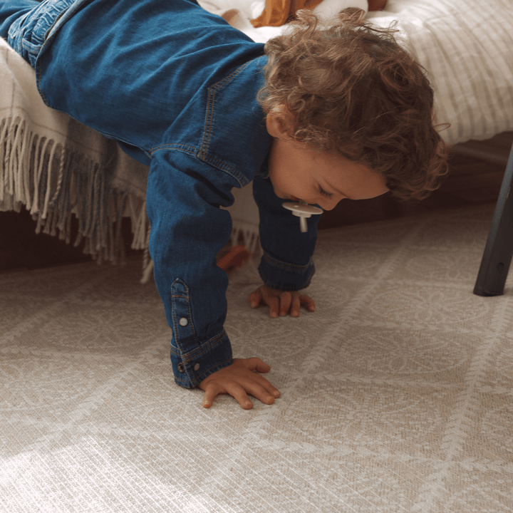 Playmat Alfombra Antigolpes Hojas y Puntos / Enredaderas Vintage Gris - Mundo Kaleido